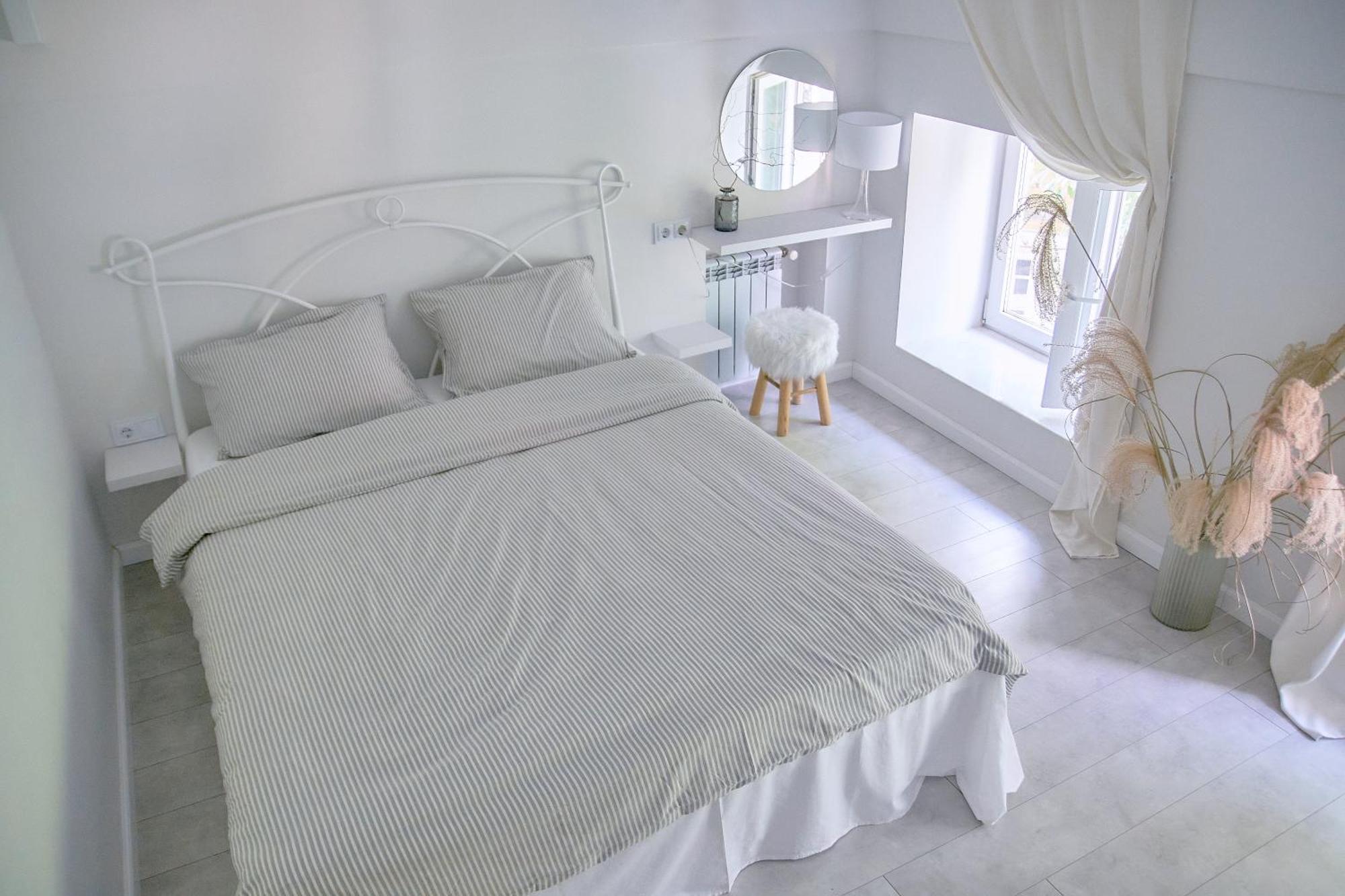 White Door Apartments Heart Of Odessa 4 Exterior photo